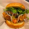 Freshness Burger Edogawabashi Ten - パクチーグリーンカレーチキンバーガー