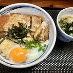 うどん七福 - かつ丼¥900-