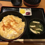 ゆの華亭 - ☆親子丼(税込560円)