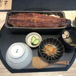 Unagi Yondaime Kikukawa Yokohama Beikuota Ten - 蒲焼き一本重　大盛り　4,980円 + 150円