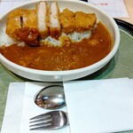 里のうどん 兎や - カツカレー 990円