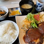 Keishoku Kissa River - Wハンバーグ定食