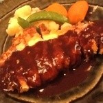 三澄 - 夜のメニュー  豚肉のチーズパン粉焼きサラダ付き  単品1250円