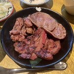 Gyutan Ijichi Ochanomizu Waterasu Ten - 三種盛り牛タン定食