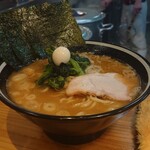 横横家 - ラーメン来ました