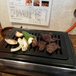 Tachi Yakiniku Hitori - 