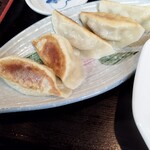 Gyoza Sakaba Yoshi - 餃子