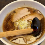 Sosaku Kitchen JADE - 醤油ラーメン♬