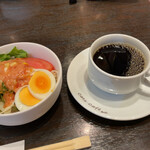 Cats Cafe Okazaki Uingutaun Ten - 