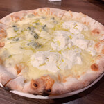 Chiina Tei Kamayaki Pizza & Nama Pasta & Taishu Itaria Ryori no Dining bar Kishiwada Waizumi - 