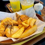 bb.q Olive Chicken Cafe Senri Chuo Ten - 