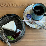 酒のカワカミ - コーヒーケーキセット