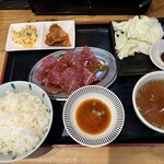 Yakiniku Horumon Mannoya Hattori Ichiban - 