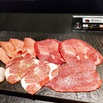 Yakiniku Juntei Mukonoso Ten - タン盛合せ