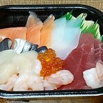 ヒビ丼丸 - 海鮮丼(上) 799円税込