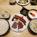 Gyutan Sumiyaki Rikyu Ionmoru Shinrifuten - 牛たん麦とろ定食