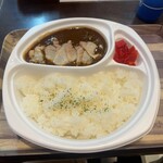 Tomakomai Iburi Curry - 苫小牧名物ホッキカレー