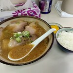 羅阿麺亭 - チャーシューラーメン 850円、ライス 150円(税込)