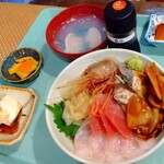 Umaimon Ya Yoichi Ten - はまぐり海鮮丼