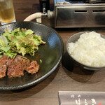 Yakiniku Haruki - ハラミランチ1000円