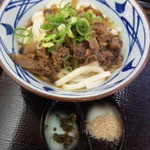 Marugame Seimen Ion Moru Hamamatsu Shina Ten - 牛肉しぐれぶっかけ