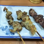 Yakitori Yasubee - とりかわ、軟骨、とりきも