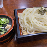 Kuraya - ざるうどん＝560円