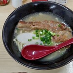 Okinawa Soba Senmonten Ogido - ソーキそば　９５０円