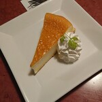 Irohanihoheto Chitose Ten - いろはのベイクドチーズケーキ　330円