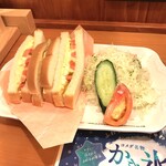 KOMEDA’S Coffee Kamakura Fukasawa Ten - たまとまレタスサンド