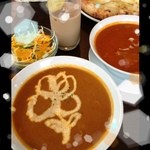 Spice Town - チキンカレーは、お花の模様♡