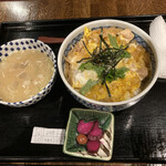 とと幸 - 親子丼800円