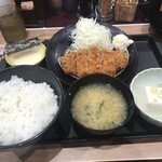 Matsunoya Hibarigaoka Ten - 得朝ロース定食（490円）ライス：特盛、小鉢：冷奴