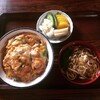 芳味亭 - 親子丼 660円