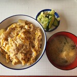 くぼた食堂 - カツ丼(700円)です。