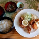 Kitchen Hayashi - 鶏肉唐揚げ ＋ カニコロ  セット