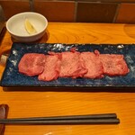 Yakiniku BAN Shinkai Chi Ten - みんな大好き塩タン！