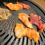 Yakiniku BAN Shinkai Chi Ten - ホルモン盛りも超新鮮です！