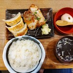 Nikujiru Gyoza no Dandadan Kichijoji Ten - 焼餃子＆チャーシュー定食