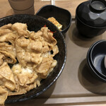 伝説のすた丼屋 - 