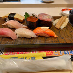 Seafood Dokoro Sushi Tsune Esora Ikebukuro Ten - 