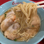 くるまやラーメン - 麺