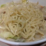 Hidakaya Chofu Kitaguchi Ten - 野菜たっぷりタンメンの麺