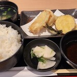 Tempura to Wine Kojima Kyobashi Ten - 活穴子天定食