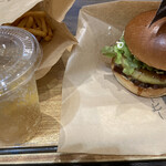 Awaji Shima Burger Komyuniti Fudo Horu Oosaka Nihonbashi Ten - 