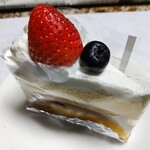 PATISSERIE BELIER - いちごのショートケーキ