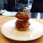 BURGER REVOLUTION KYOTO - 