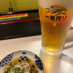 大衆酒場スズランストア - 生ビール レバトロ刺し