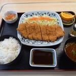 山正 - とんかつ定食