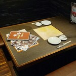 Sumibi Yakiniku Shubo Raion Tama PLAZA Ten - ウォーキングで疲れたので、座敷席を指定しました。